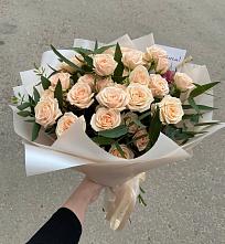 Букет Кремовые розы Латте в Кузнечиках