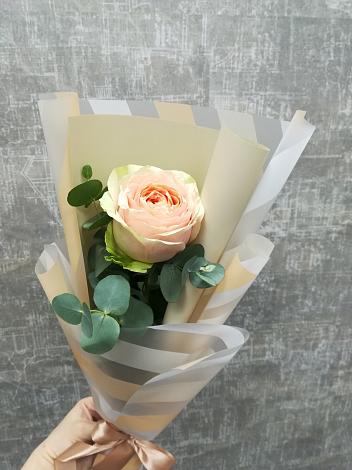 Букет цветов из: Розы в Кузнечиках