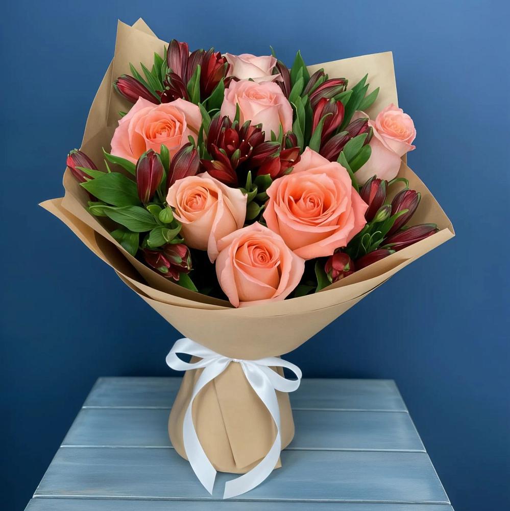 Букет цветов из: Розы и Альстромерии в Кузнечиках