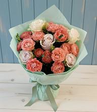 Букет цветов из:  Розы #REPLACE_PRED# Кузнечиках