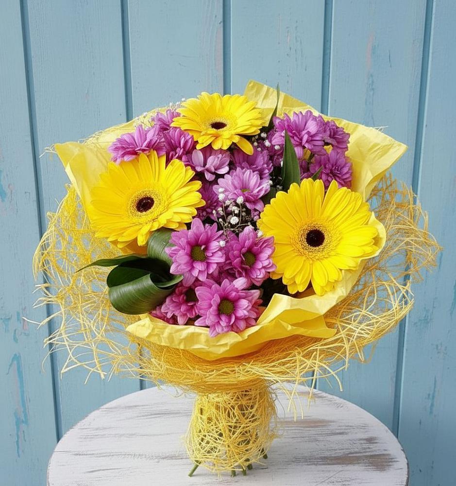 Букет цветов из: Хризантемы и Герберы в Кузнечиках