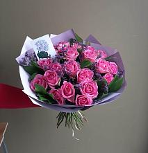 Букет цветов из:  Розы #REPLACE_PRED# Кузнечиках