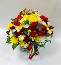 Цветочная композиция из Хризантемы и Розы в корзине в Кузнечиках