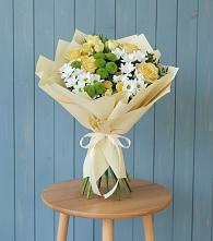 Букет цветов из:  Хризантемы и Розы в Кузнечиках