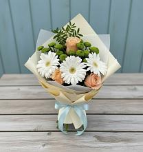 Букет цветов из:  Герберы, Розы и Хризантемы #REPLACE_PRED# Кузнечиках