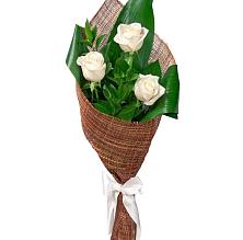 Букет 3 белые розы #REPLACE_PRED# Кузнечиках