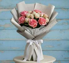 Букет цветов из:  Розы в Кузнечиках